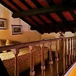 Casa Delle Eroidi