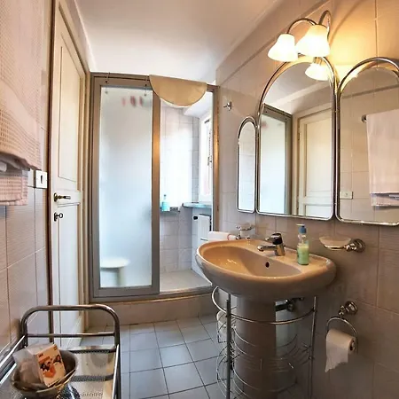 Prázdninový dům Casa Delle Eroidi Řím