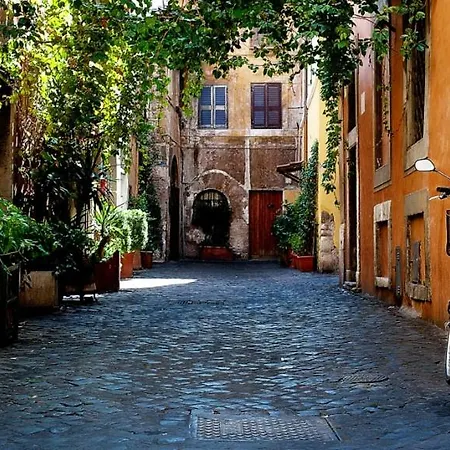 Casa Delle Eroidi *